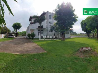 บ้าน 3 ชั้น เมืองทอง2/2 พัฒนาการ61 เนื้อที่ 233 ตร.ว. 400 ตร.ม. 6 นอน 5 น้ำ ราคา 16.5 ล้านบาท