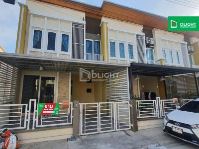 ทาวน์เฮ้าส์โกลเด้นทาวน์สุขุมวิทศรีนครินทร์ 19 ตร.ว. 4 นอน 2 น้ำ ราคา 2.69 ล้านบาท รีโนเวทใหม่