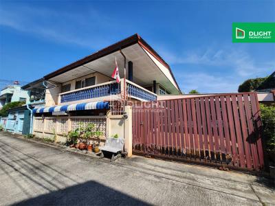 บ้านเดี่ยว หมู่บ้านนิยมเคหะ  สำโรงเหนือ  พื้นที่ 50 ตร.ว. 3 นอน 2 น้ำ ราคา 4.5 ล้านบาท