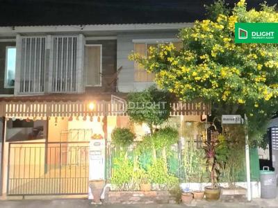 ทาวน์เฮ้าส์ 2 ชั้น ม.พฤกษาวิลล์ รามอินทรา 109 เนื้อที่ 27 ตร.ว. 110 ตร.ม. 3 นอน 2 น้ำ ราคา 2.69 ล้านบาท