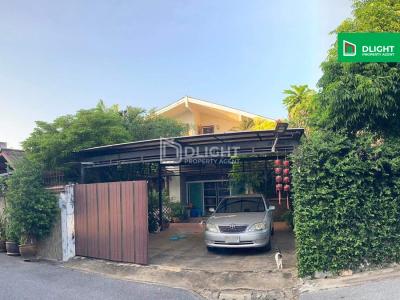 ขายที่ดิน วังทองหลางพร้อมบ้าน 2 หลัง ขนาด 190 ตร.ว. 3 นอน 3 น้ำ ราคา 20 ล้านบาท ทำเลทอง