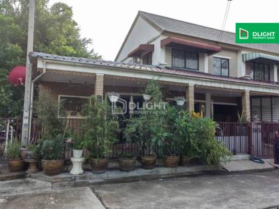 ทาวน์เฮ้าส์ 2 ชั้น พฤกษา  54/1 บางใหญ่  33.90 ตร.ว. 4 นอน 2 น้ำ  ราคา 2.95 ล้านบาท ใกล้รถไฟฟ้าสายสีม่วง