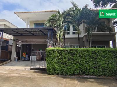 บ้าน ม.ดีไลท์แอทซีน จตุโชติ  ขนาด 74.5 ตรว. 220 ตร.ม. 4 นอน 5 น้ำ บ้านมุม มุมสวนด้านข้าง ราคา 8.5 ล้านบาท