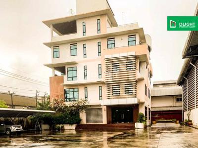 บ้านเดี่ยว สร้างเอง  5 ชั้น ทำเลทอง สิ่งอำนวยความสะดวกครบครัน 142 ตร.ว. 8 ห้องนอน 10 ห้องน้ำ 5 ที่จอด เพียง 100 ล้าน เหมาะทำออฟฟิค สำนักงาน และ มีโกดัง 2,000 ตร.ม.  มีพื้นที่ใช้สอย 1,200 ตร.ม.