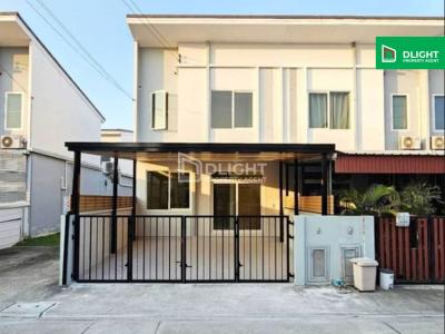 ขายทาวน์โฮม 2 ชั้น รีโนเวทใหม่ กัสโต้ เพชรเกษม-ทวีวัฒนา  21.6 ตร.ว. 3 ห้องนอน 2 ห้องน้ำ จอดรถได้ 2 คัน  ราคาเพียง 3.15 ล้านบาท  บนทำเลทอง  เดินทางสะดวก  สิ่งอำนวยความสะดวกครบครัน