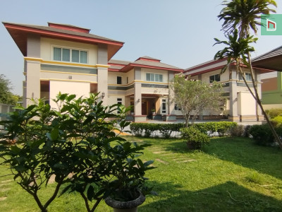 ขายคฤหาสน์หรู ซ.กันตนา 1ไร่ 46ตร.ว. 10นอน 9น้ำ 55ล้าน มีลิฟต์ ฟิตเนสแยก จอดรถได้10คัน ห้องMasterหรูมีอ่างอาบน้ำ ใกล้ทางด่วนศรีรัช รร.นานาชาติร่วมฤดี เด่นหล้า บางใหญ่