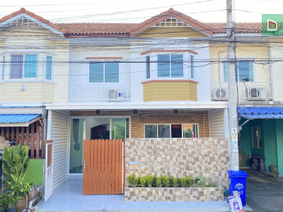 ทาวน์โฮมบ้านพิศาล เทียนทะเล 20 โครงการ 1 รีโนเวทใหม่สวยกริ๊บ 3 นอน 2.45 ล้าน แถมเตาอบ+ฮู้ด แอร์ ทิศตะวันออกไม่ร้อน ใกล้เซ็นทรัลพระราม 2 และ รร.อัสสัมชัญ