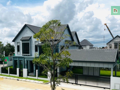 ขายบ้านหรู สราญสิริ เทียนทะเล 30 ที่ดินใหญ่ 113 ตร.ว. 13.5 ล้าน มีบ้านรับรองแยกส่วน 3 นอน 4 น้ำ ติดตั้งโซล่าเซลล์ พื้นที่ใช้สอย 264 ตร.ม. ทิศใต้รับลมดีมาก