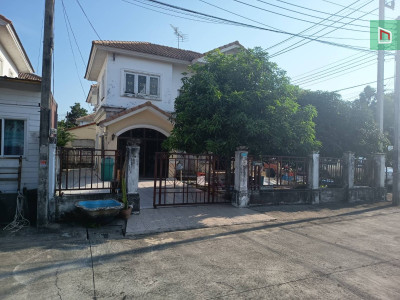 บ้านเดี่ยว พฤกษาวิลเลจ 2 รังสิต-องครักษ์ 50.6 ตร.ว. 3 นอน 3 น้ำ หลังมุมถนนหลัก ทิศใต้รับลมดีตลอดปี ทำเลดีใกล้ ม.ราชมงคลธัญบุรี และ Lotus’s คลอง 7 เดินทางสะดวกปลอดภัย 24 ชม.